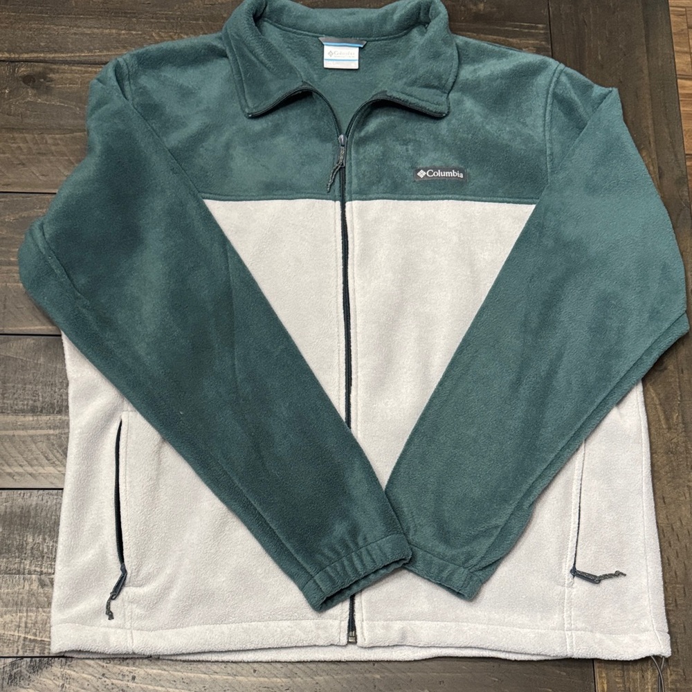 Columbia Men's Two-Tone Performance Jacket